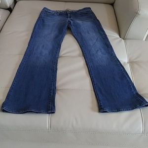 Paige Premium Jeans.